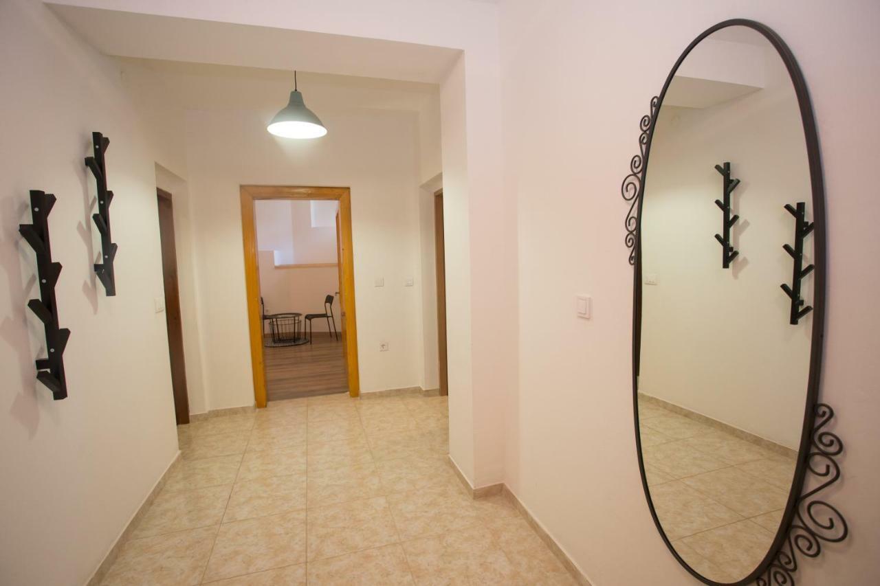 Apartman Girasol Pula Apartment Exterior photo
